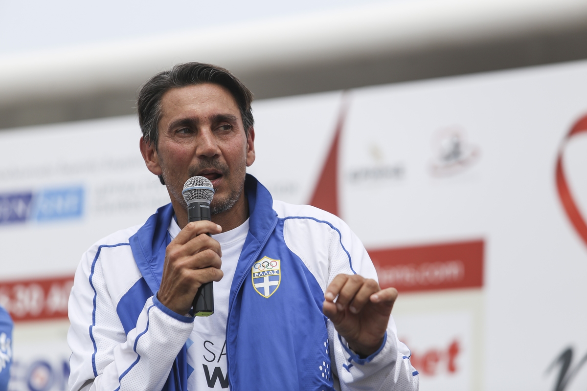 The 1st No Finish Line (NFL) Athens charity race, lasting 90 hours without finish, at Stavros Niarchos Foundation Cultural Center (SNFCC) in Athens, Greece on Wednesday, April 30, 2017. / Ο πρώτος φιλανθρωπικός αγώνας No Finish Line (NFL) διάρκειας 90 ωρών χωρίς τερματισμό στο Κέντρο Πολιτισμού Ίδρυμα Σταύρος Νιάρχος (ΚΠΙΣΝ), Αθήνα, 30 Απριλίου 2017. Το No Finish Line είναι αγώνας ευαισθητοποίησης και προσφοράς, όπου μέσα σε 90 συνεχόμενες ώρες, ο κάθε άνθρωπος ανεξαρτήτου ηλικίας μπορεί να προσφέρει περπατώντας ή τρέχοντας χωρίς κανέναν χρονικό ή χιλιομετρικό περιορισμό, όποια στιγμή της ημέρας ή της νύχτας θέλει, για όσες φορές θέλει, με όποιο τρόπο και ρυθμό θέλει και για όση διάρκεια θέλει. Τα έσοδα των συμμετοχών θα διατεθούν στην Ένωση «Μαζί για το Παιδί».